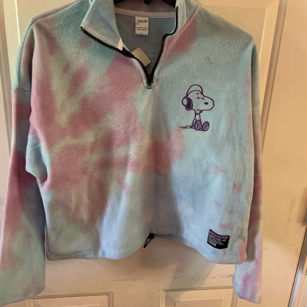 Snoopy tye dye shirt